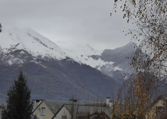 Les Berges Du Gave D'azun *
